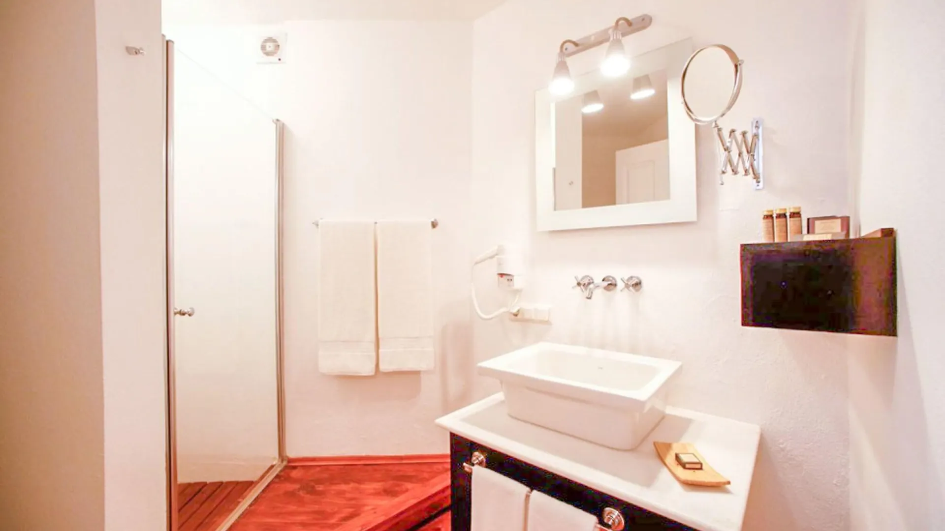 4Reasons Hotel + Bistro | 12+ Yalıkavak