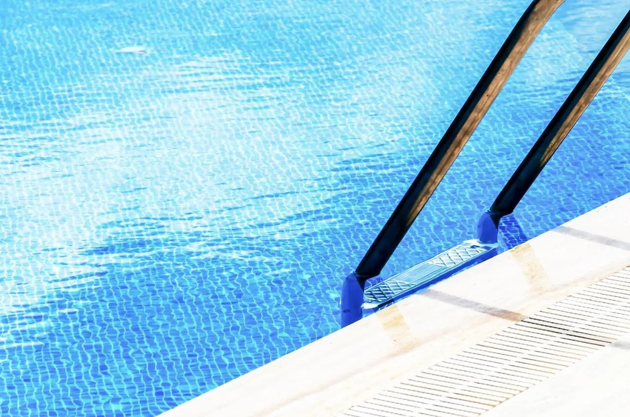 4Reasons Hotel + Bistro | 12+ Yalıkavak