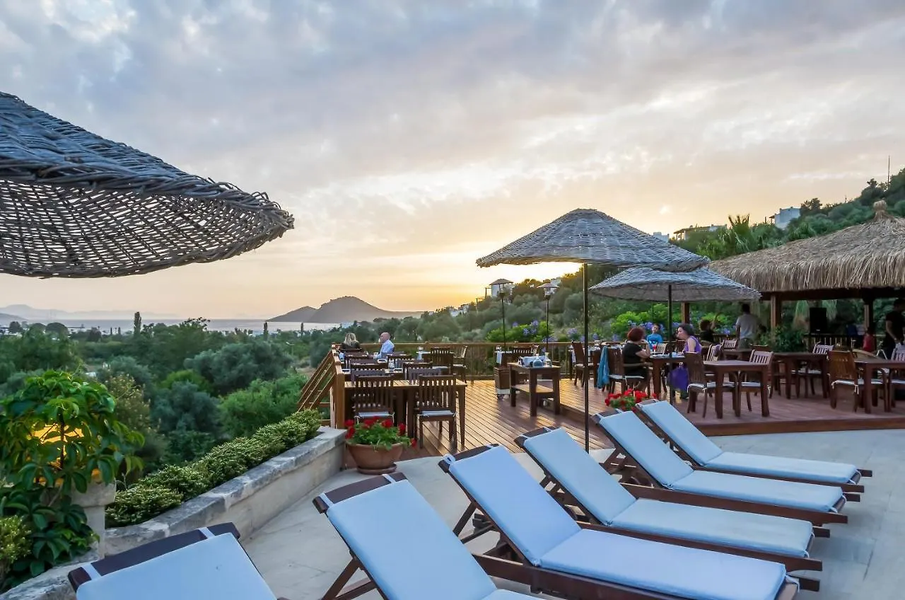 4Reasons Hotel + Bistro | 12+ Yalıkavak Turquie